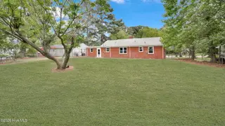 2609 Jefferson Drive, Greenville, NC 27858 – photo 8: 9-web-or-mls-2609 Jefferson Drive-9