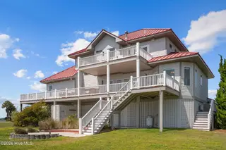 18 Sailview Drive, North Topsail Beach, NC 28460 – photo 9: 2-web-or-mls-_RAD7566
