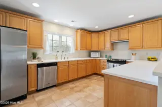 7768 Cypress Island Drive, Wilmington, NC 28412 — 3-bedroom home in Cypress Island, Wilmington, NC, photo 6 of 58: DSC03504