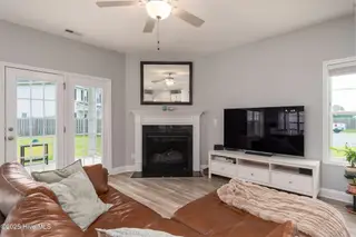622 High Tide Drive, Sneads Ferry, NC 28460 – photo 12: 622 High Tide-14