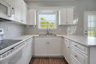 136 N Palm Drive, Winnabow, NC 28479 – photo 10: 136NorthPalmDrive-10