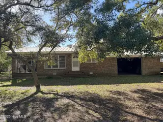 309 Womble Street, Oak Island, NC 28465 – photo 4: 1