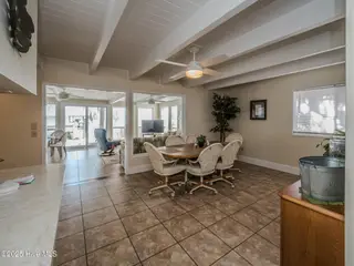 3002 Canal Cove Road, Lake Waccamaw, NC 28450 – photo 20: Kitchen-FamilyRoom