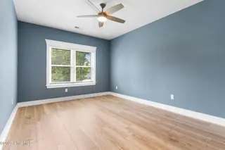228 NE 56th Street, Oak Island, NC 28465 – photo 20: 20-web-or-mls-CAMMediaLLC.com (20 of 34)