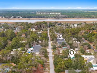 118 NE 67th Street, Oak Island, NC 28465 – photo 4: 5-web-or-mls-CAMMediaLLC.com 118-39