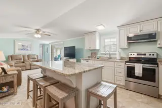 201 Snow Goose Lane, Newport, NC 28570 – photo 6: Kitchen