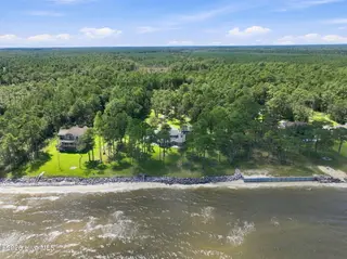 492 Sandy Point Drive, Beaufort, NC 28516 – photo 19: 18-web-or-mls-492 Sandy Point 018