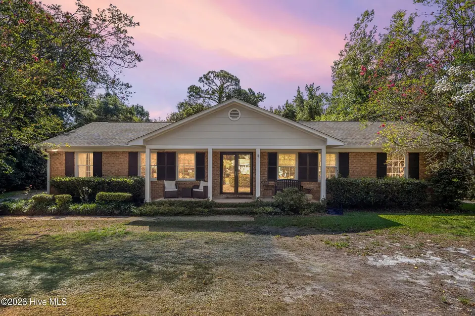506 Tanbridge Road, Wilmington, NC 28405 – photo 1 of 56