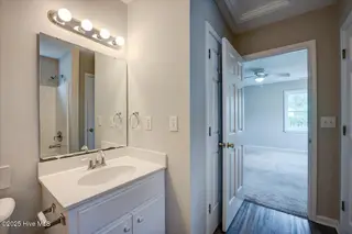 3624 Elizabeth Avenue, New Bern, NC 28562 – photo 17: Bathroom