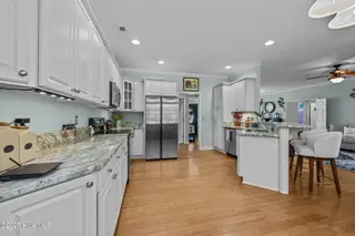 164 Laura Drive, New Bern, NC 28562 – photo 16: 34-web-or-mls-DSC_4374