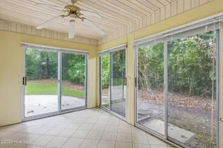 207 Forest Oaks Drive, New Bern, NC 28562 – photo 21: 27_img_2211
