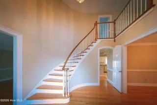 1008 Bateman Drive, Elizabeth City, NC 27909 – photo 9: Stairs