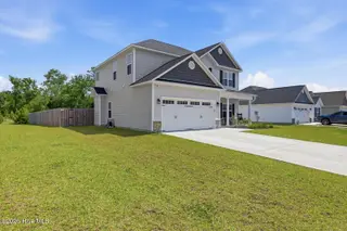 246 Crossroads Store Drive, Jacksonville, NC 28546 – photo 3: crossroads-3