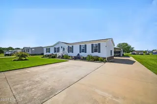 116 Zack Circle, Elizabeth City, NC 27909 – photo 19: front of home