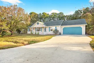 447 Dion Drive, Hubert, NC 28539 – photo 2: 02
