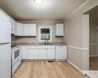 3114 Elizabeth Avenue, New Bern, NC 28562 – photo 12: 3114 Elizabeth Avenue, New Bern, NC