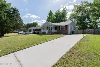 1009 River Street, Jacksonville, NC 28540 – photo 2: 2FRONT