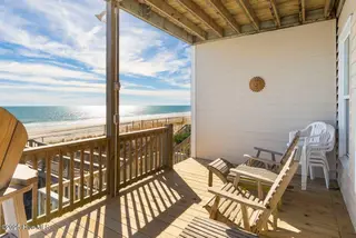 7021 Ocean Drive E, Emerald Isle, NC 28594 – photo 10: 7021 Ocean Dr E