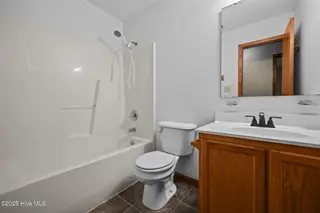 104 Wigeon Road, Jacksonville, NC 28540 — 3-bedroom home in Mallard Creek, Jacksonville, NC, photo 13 of 41: 13-web-or-mls-104 Wigeon Rd. 34