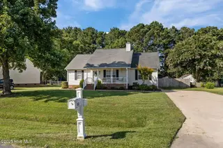 605 Huff Drive, Winterville, NC 28590 – photo 12: 605 Huff Drive Winterville