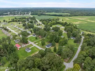 1118 Newsome Street, Tarboro, NC 27886 – photo 12: 12-web-or-mls-DJI_0371
