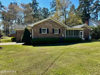 200 Elm Street, Whiteville, NC 28472 — 3-bedroom home, Whiteville, NC, photo 7 of 33: Back right of home