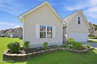 330 Providence Drive, Jacksonville, NC 28546 – photo 3