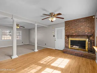 422 Thomas Drive, Jacksonville, NC 28546 – photo 15: a02a0054