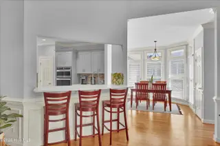 804 Oak Creek Place, Wilmington, NC 28405 — 4-bedroom home in Landfall, Wilmington, NC, photo 11 of 60: 011_img_3407_118