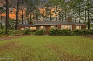 1130 N Road Street, Elizabeth City, NC 27909 – photo 2: 1_01atwilight