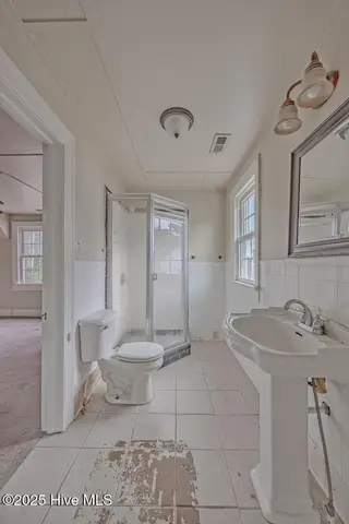 221 W Main Street, Wallace, NC 28466 — 4-bedroom home, Wallace, NC, photo 22 of 26: 190ecd00-2bc9-47a2-bb74-aacecceffed4-thu