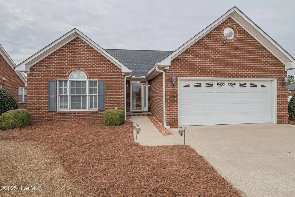 4029 Brookstone Drive, Winterville, NC 28590 – photo 1 of 44: 1