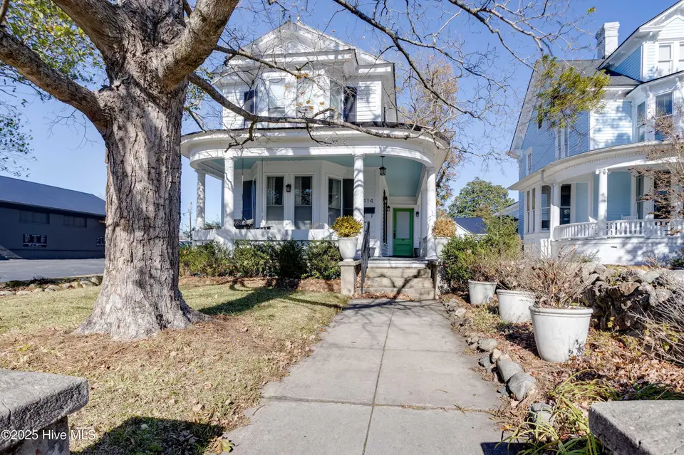 414 W Main Street, Washington, NC 27889 – photo 1 of 48: 001 Main View 414 W Main St