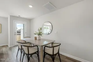 7783 Pennycress Drive 542, Leland, NC 28451 – photo 11: 8- similar to dining area