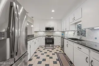 10 Batts Hill Road, New Bern, NC 28562 – photo 18: 24-web-or-mls-DSC_7137