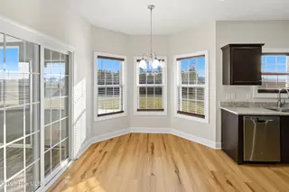 312 Wood House Drive, Jacksonville, NC 28546 – photo 16: Kitchen Nook