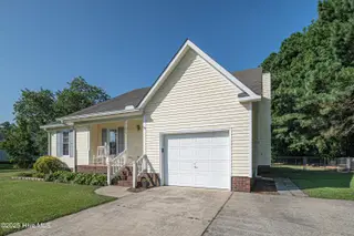 653 Fox Chase Lane, Winterville, NC 28590 – photo 3: 4