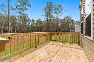 908 Lanyard Lane, New Bern, NC 28560 – photo 24: 20260305152848014083000000-o