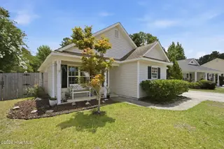 8667 Orchard Loop Road NE, Leland, NC 28451 — 3-bedroom home in Lanvale Trace, Leland, NC, photo 3 of 48