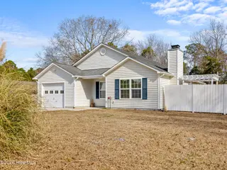 378 Riggs Road, Hubert, NC 28539 – photo 5: 025a5451