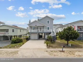 92 E Second Street, Ocean Isle Beach, NC 28469 – photo 6: 2-web-or-mls-DJI_20260325115829_0967_D