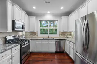 2584 Parkridge Drive, Southport, NC 28461 – photo 24: 2584ParkridgeDr-123