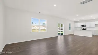 664 Wilder Bloom Path, Aberdeen, NC 28315 – photo 14: Great Room