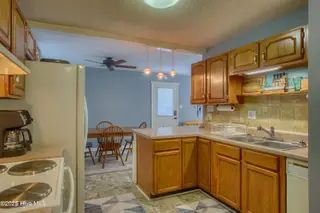 1003 River Street, Jacksonville, NC 28540 – photo 21: 1003 River Street - Interior - Edited_7