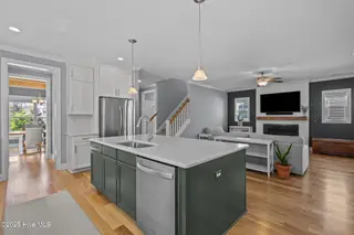 4563 Old Towne Street, Wilmington, NC 28412 – photo 9: 44-web-or-mls-DSC08891