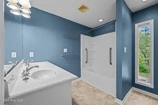5504 Gondolier Drive, New Bern, NC 28560 – photo 22: 24-web-or-mls-DSC_3849