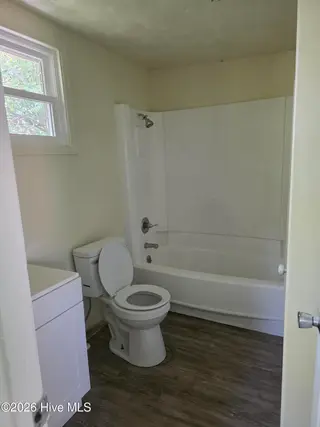 113 Cedar Street, Rocky Mount, NC 27803 – photo 11: bathroom