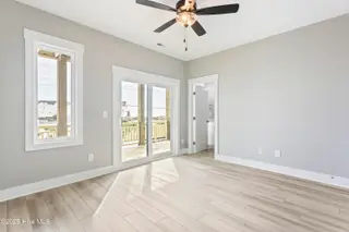 723 N Topsail Drive, Surf City, NC 28445 – photo 20: IMG_7924