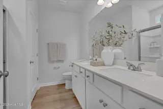 1149 Tennessee Walker Way, Bolivia, NC 28422 — 3-bedroom home in River Tide Farms, Bolivia, NC, photo 15 of 19: Primary Bath