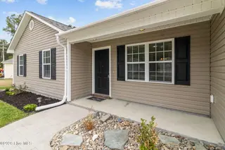 4012 W T Whitehead Drive, Jacksonville, NC 28546 – photo 6: 4-web-or-mls-4012 WT Whitehead Dr. 93